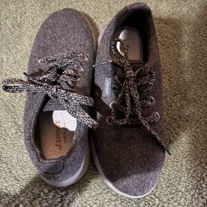 Gray Casual Shoes women’s size 7